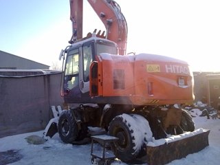  Колесный экскаватор Hitachi ZX170W