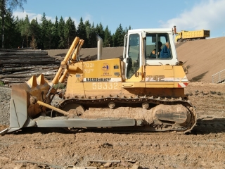 Бульдозер Liebherr PR 742